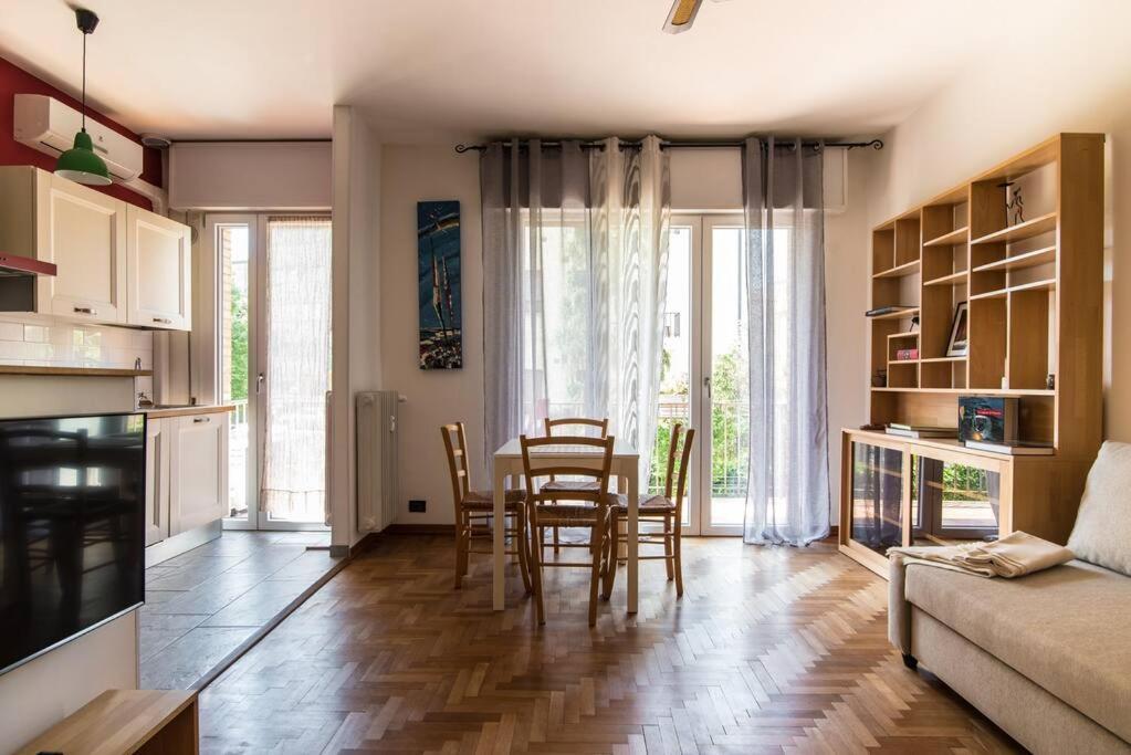 פאדובה Enjoy Home - Bilocale Sulle Riviere A Due Passi Dalla Specola מראה חיצוני תמונה